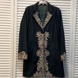 Tommy Bahamas long jean jacket with beautiful Embroidery, size 12-14, Mint